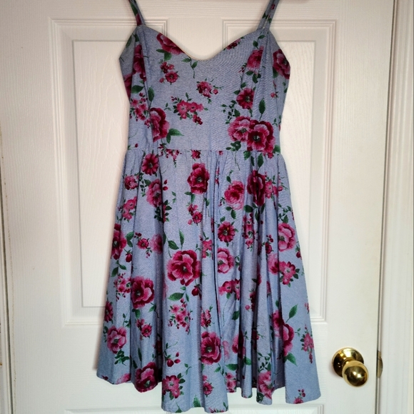 Lush Dresses & Skirts - Lush Cotton Blue Roses Mini Dress